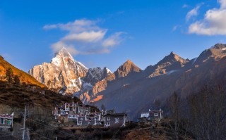 四姑娘山一日游
