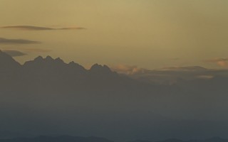 成都到重庆五日漫游手记，火锅、江风与山城的日与夜